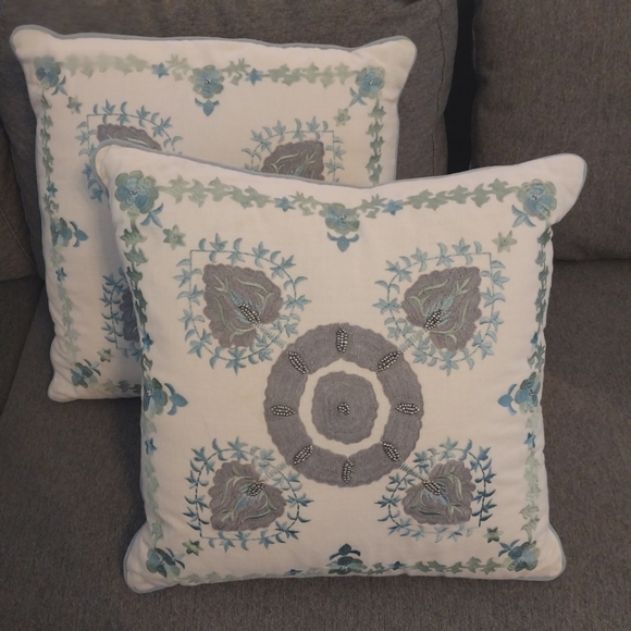 Pier 1 One Embroidered Moroccan Boho Accent Throw Pillow Cover Blue Crea… - Picture 4 of 10